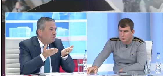 Akuzat për falsifikim pasaporte po çojnë në burg të riun