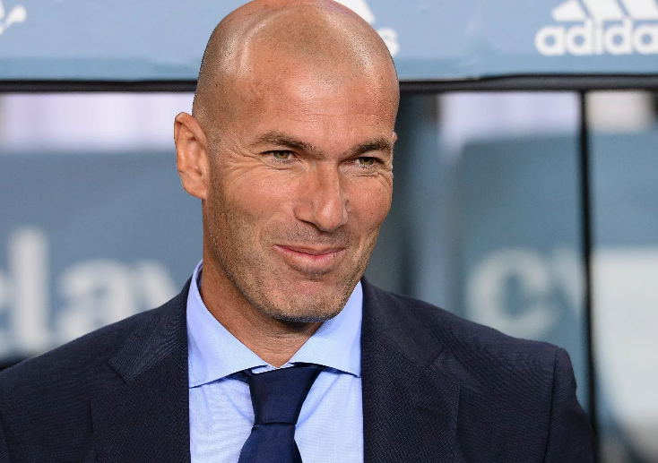 Zidane i plotfuqishëm, lista e “galaktikëve” që mund t’i bashkohen Realit