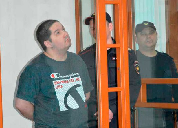 “Bisha e ftohtë” përdorte të njëjtën metodë për viktimat, dënohet vrasësi serial