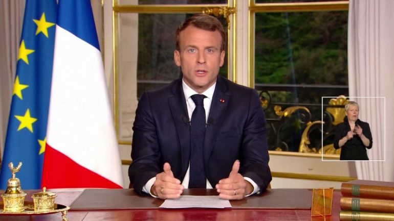 Zjarri në Notre Dame, rritet popullariteti i Macron në sondazhe