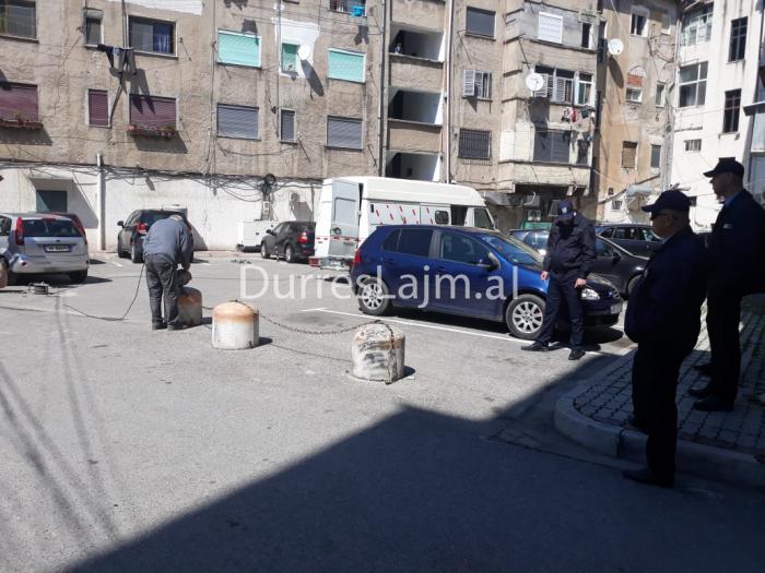 Durrës, tjetër aksion i Policisë Bashkiake për lirimin e hapësirave publike (FOTO & VIDEO)