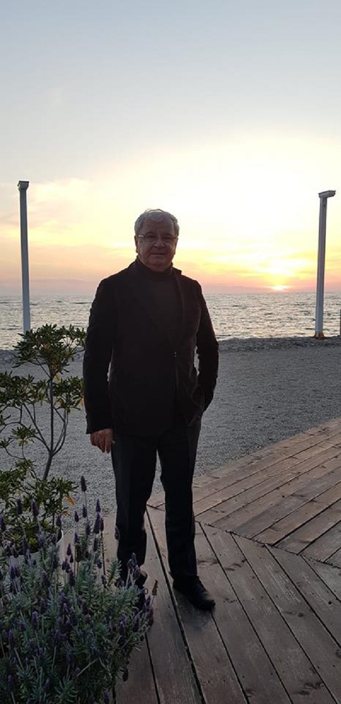 Avokati Ngjela: Po perëndon Shqipëria apo korrupsioni i saj shtetëror?