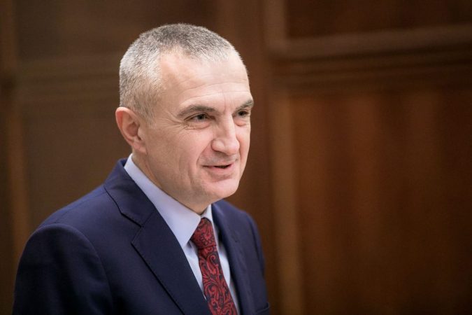 Meta uron Pashkët: Para arrogancës, shpresa dhe e mira s’vdesin kurrë