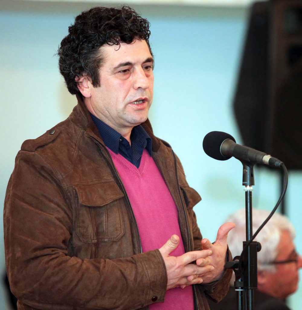 Agron Tufa padit në gjykatë për fyerje dhe shpifje Brahon, Brokajn, Vujkajn dhe gazetën “Dita”