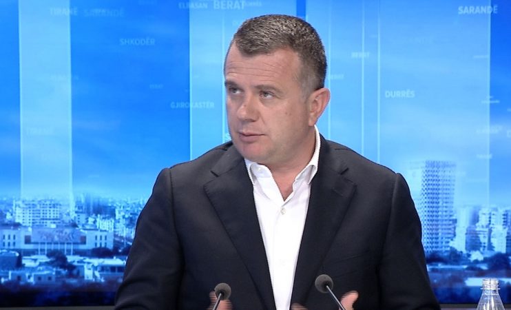 Rikthimi i vizave nga Holanda, Balla: Ka lobuar Basha, propozuesja është mike e ngushtë e tij