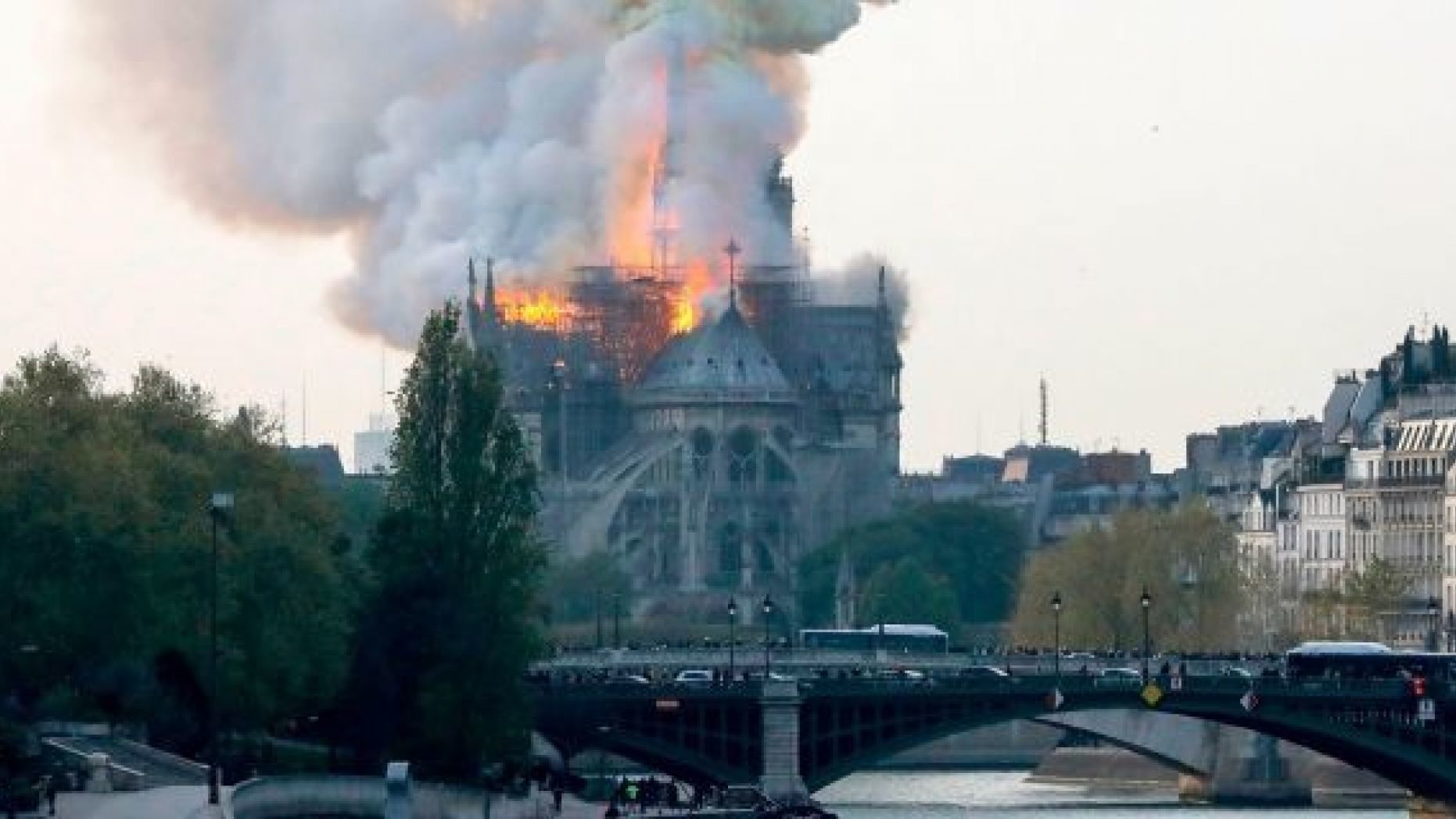 Kosova do të ofrojë ndihmë financiare në rindërtimin e Notre Dame