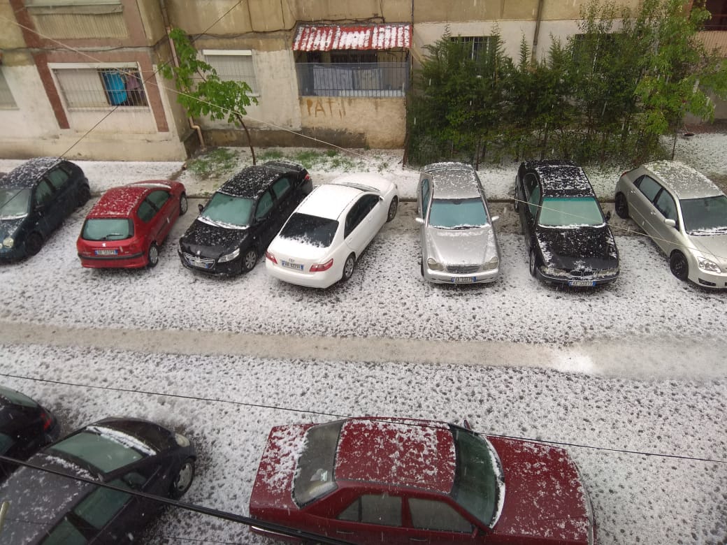 Breshëri ‘zbardh’ kryeqytetin (FOTO)