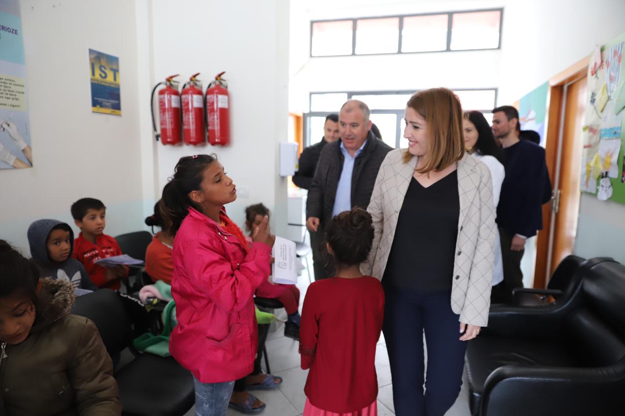 Manastirliu: Kujdes shëndetësor afër vendbanimit për komunitetin rom