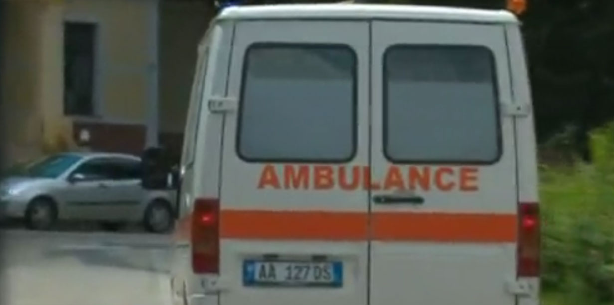 39-vjeçarja i jep fund jetës, hidhet nga kati i 4 i pallatit