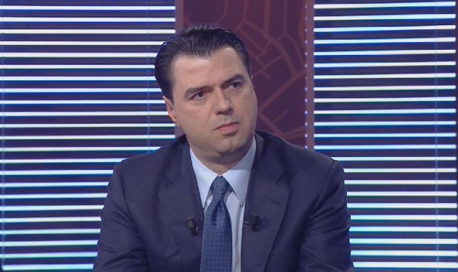 Rikthimi i vizave/ Basha: Shqiptarët do paguajnë paktin e Ramës me krimin