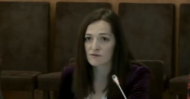 Banka Botërore: Pasiguria politike në Shqipëri ka trembur investitorët