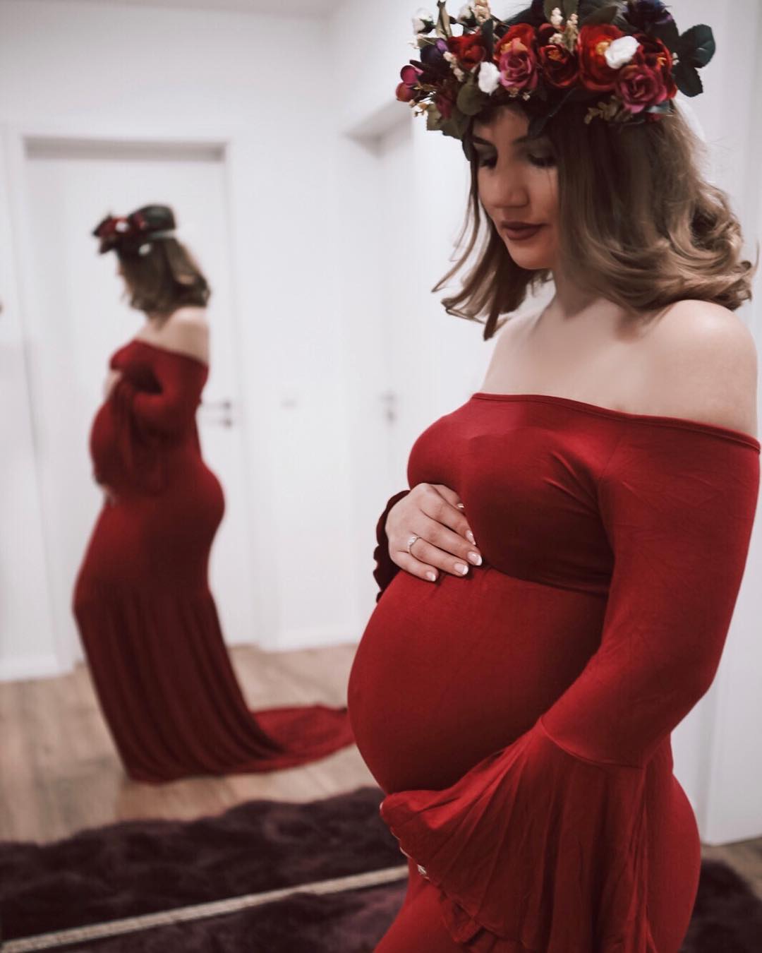 Këngëtarja bëhet nënë për herë të parë, emri i veçantë i vogëlushit