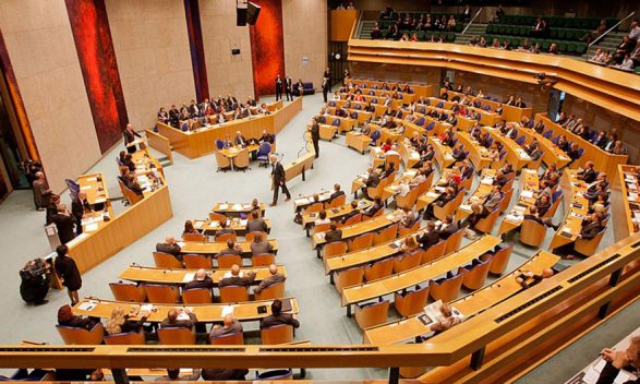 Holanda voton për rikthimin e vizave me Shqipërinë