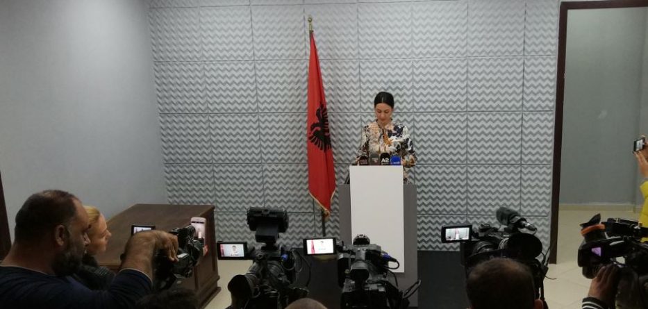 Konferenca e III-të Mbarëkombëtare e Arkivistikës