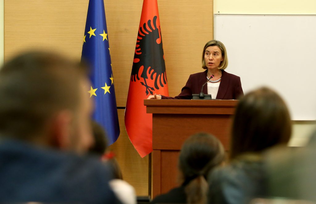 Shefja e politikës së Jashtme në BE viziton Tiranën