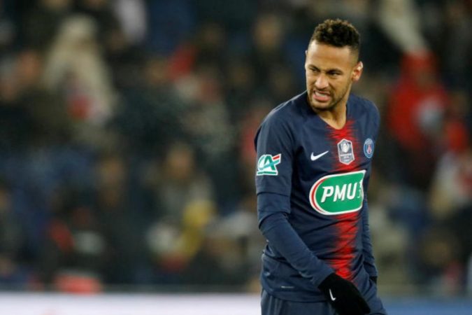 Neymar zbarkon në Torino, tifozët e Juventusit nisin të ëndërrojnë