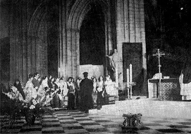 Kur shqiptarët mbajtën meshë në Notre Dame të Parisit