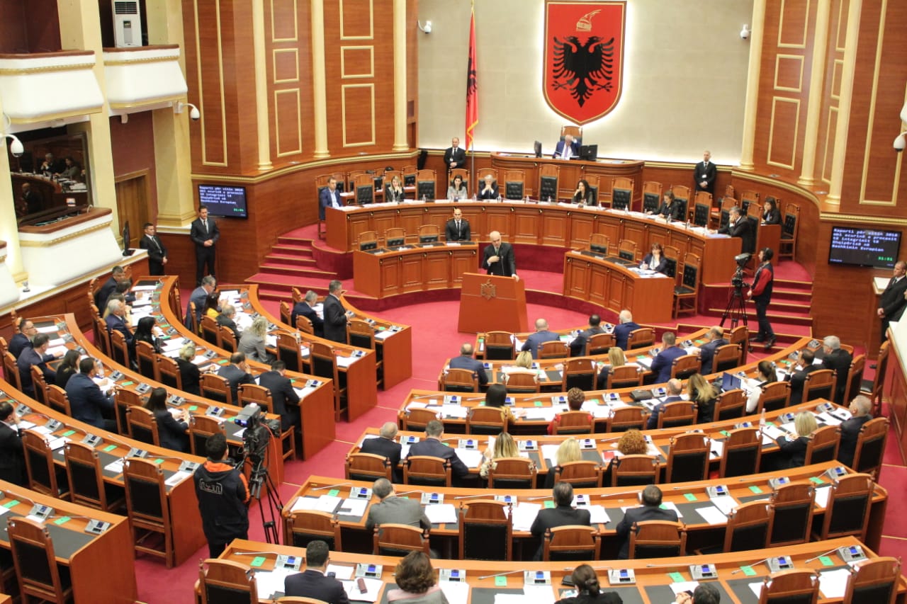 Bindja Demokratike hyn në parlament