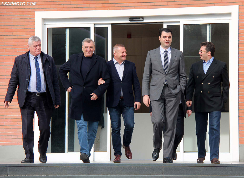 Partia Demokratike zyrtarizon sot koalicionin opozitar