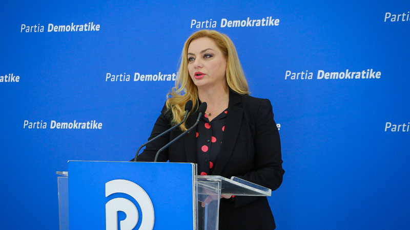 Vokshi: Reporterët pa Kufinj dhanë alarmin, media në rrezik