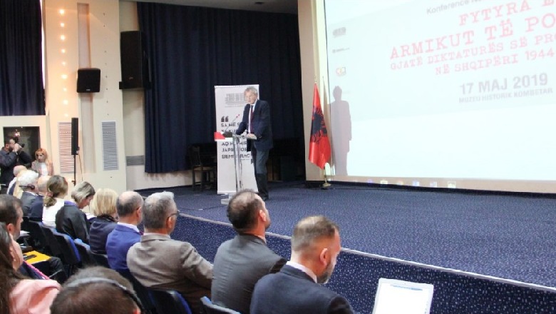 Ambasadori i OSBE: Sa herë nxehet debati politikanët refuzojnë dialogun dhe konsiderohen “armiq populli”