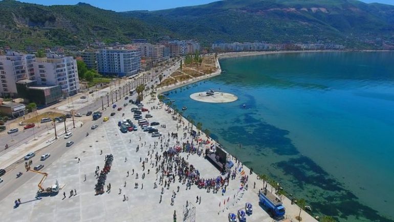 Vlora çel sezonin turistik, Rama shpërndan videon e festës