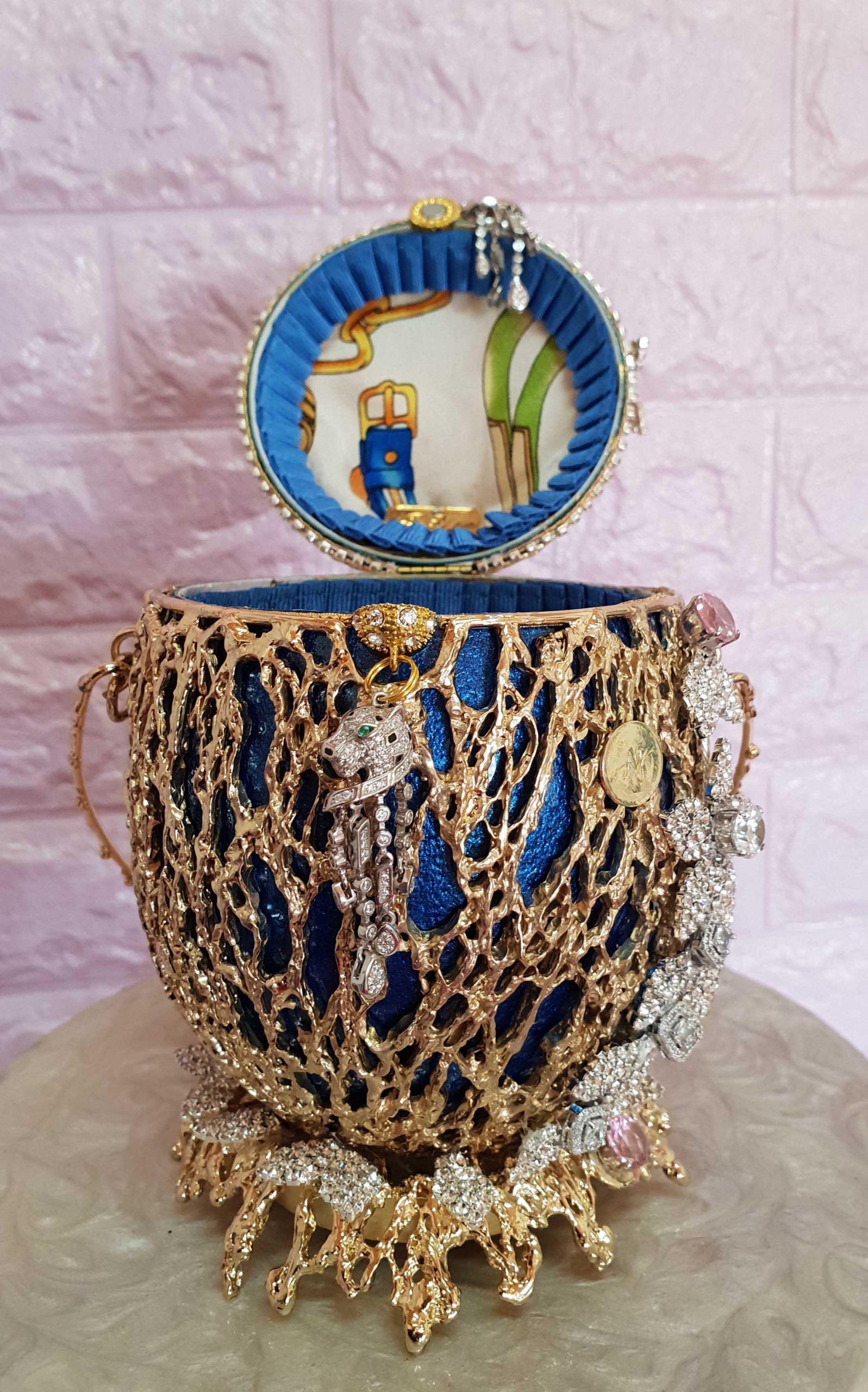 Prezantohet çanta më e shtrenjtë në botë, kushton… 6 milionë euro (FOTO)