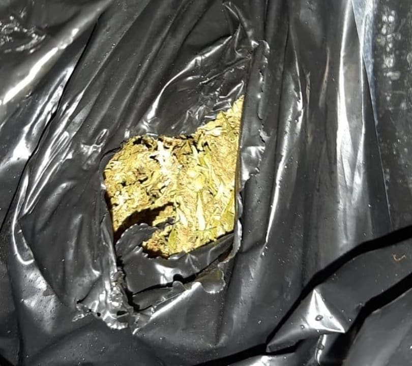 EMRI/ Një i arrestuar për drogën drejt Malit të Zi, Policia: U kap 204 kg marijuanë