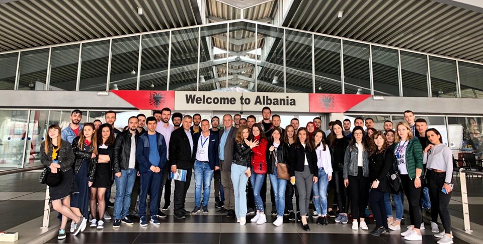 Studentët e Universitetit të Prishtinës vizitë studimore në Portin e Durrësit