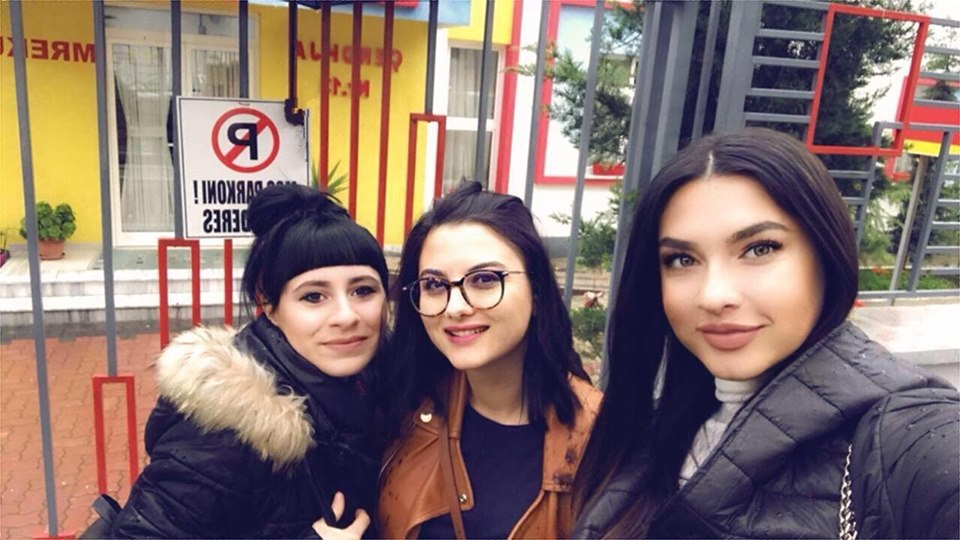 Deputeti i PS-së: Basha humbi në shtëpi, këto tre vajza makthi i tij