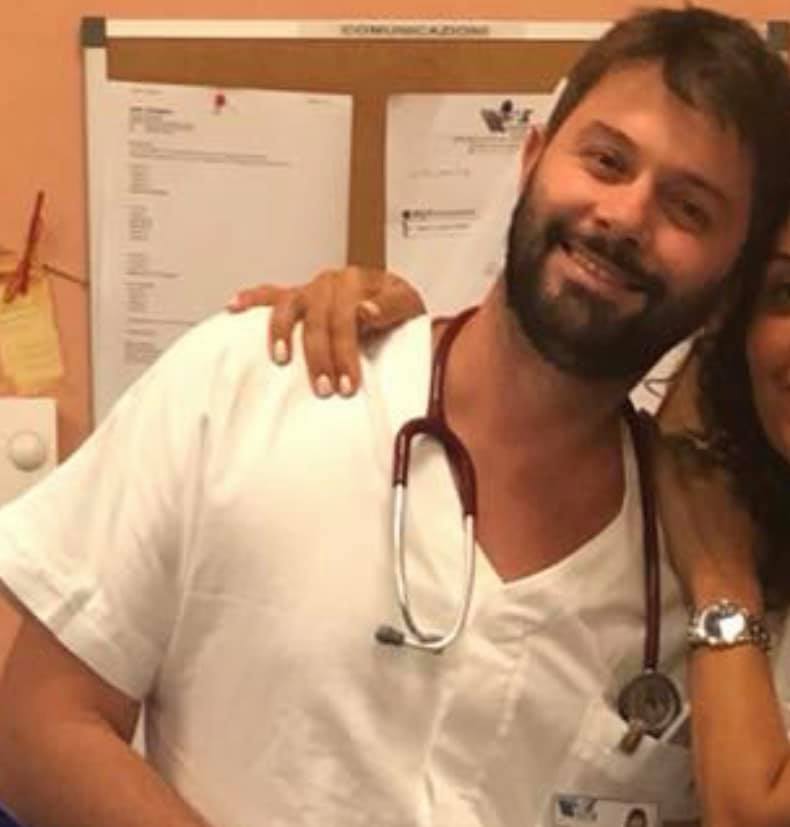 Në ditën më të bukur të jetës së tij, mjeku nga Durrësi u kthye në “hero”