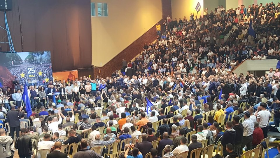 Përflitet si kandidati i PD-së për bashkinë: Uragani i fitores sot u ngrit nga Durrësi!