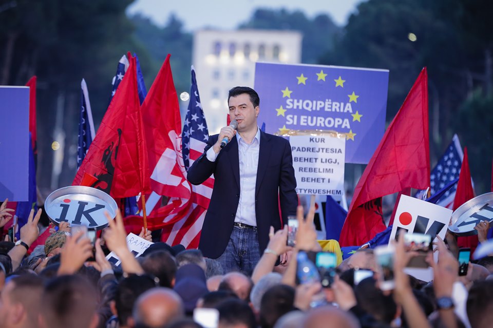 Nata e Kadrit shtyn protestën e opozitës, ja kur do mbahet