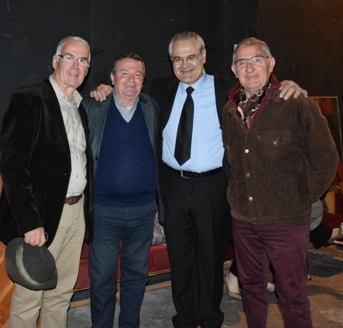 Ndahet nga jeta parodisti i Vlorës, Bujar Qesja: Dheu i lehtë vëlla!