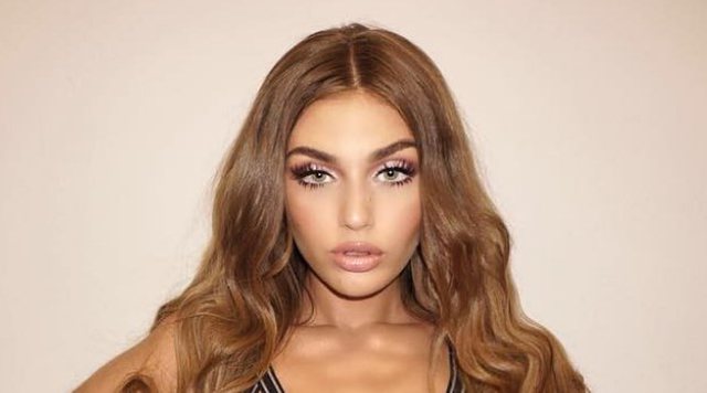 Si u liruan 4 të arrestuarit me makina blind, Trejsi Sejdini në banesën e të fejuarit me “Glock” dhe 68 plumba