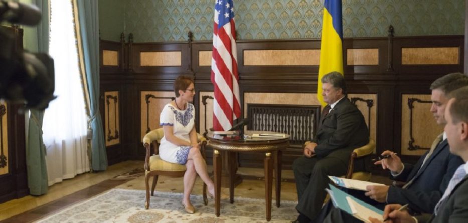 SHBA tërheq ambasadoren nga Ukraina