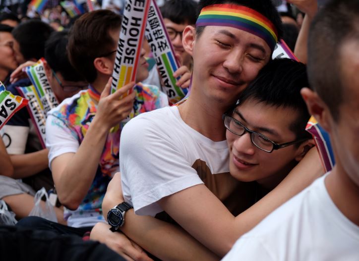 Ky është shteti i parë në Azi që legalizon martesën mes gjinisë së njëjtë