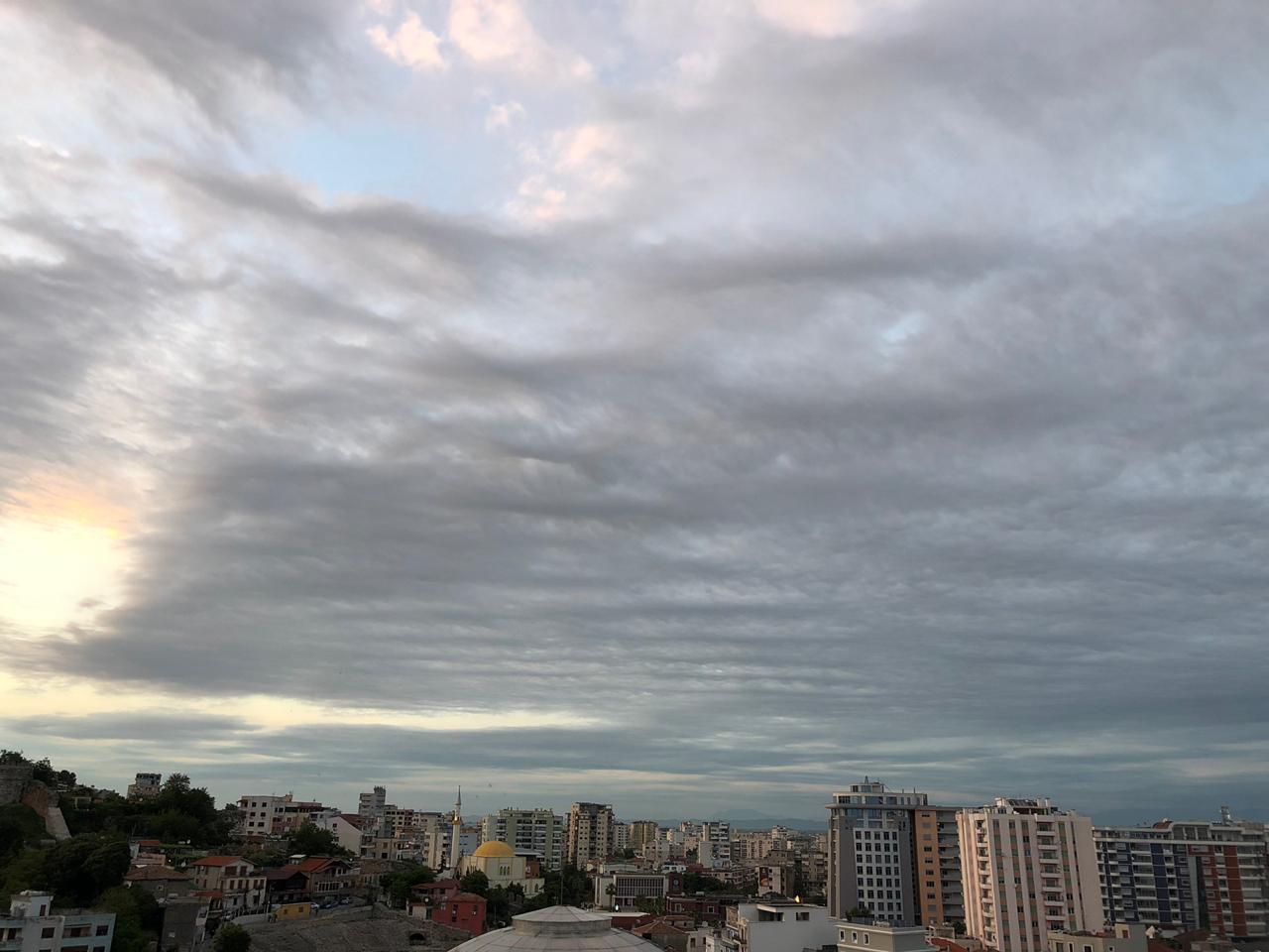 Parashikimi i motit, e diel 19 maj