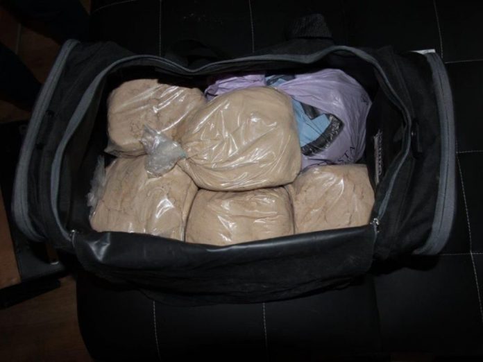 Kapen me mbi 1 mln franga heroinë, pranga 14 shqiptarëve