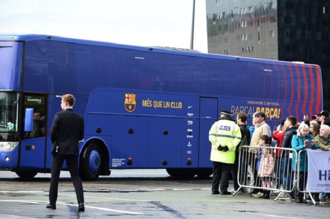 Plas te Barcelona, liderët debate në autobus pas humbjes së Kupës