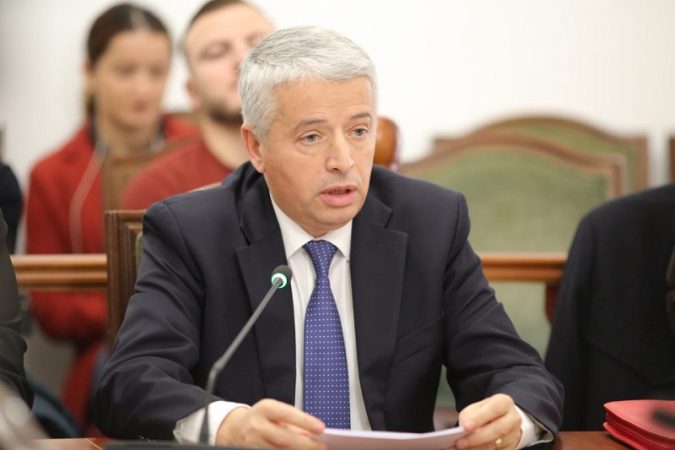 Raporti, Lleshaj: Certifikatë domethënëse e progresit të vendit