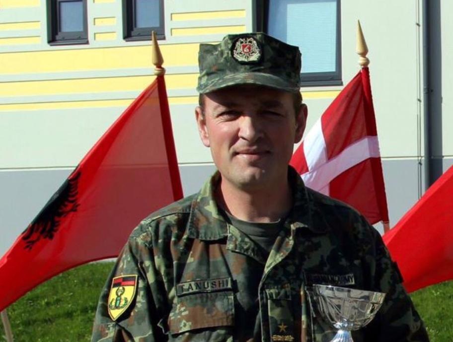 Ra në krye të detyrës, SHBA shpreh ngushëllimet për vdekjen e major Tanushit