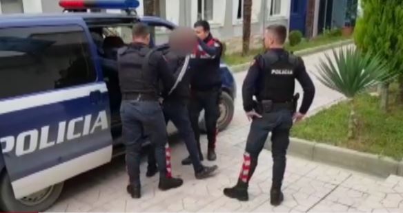 Arrestohet 46-vjeçari, mashtronte dhe falsifikonte vula