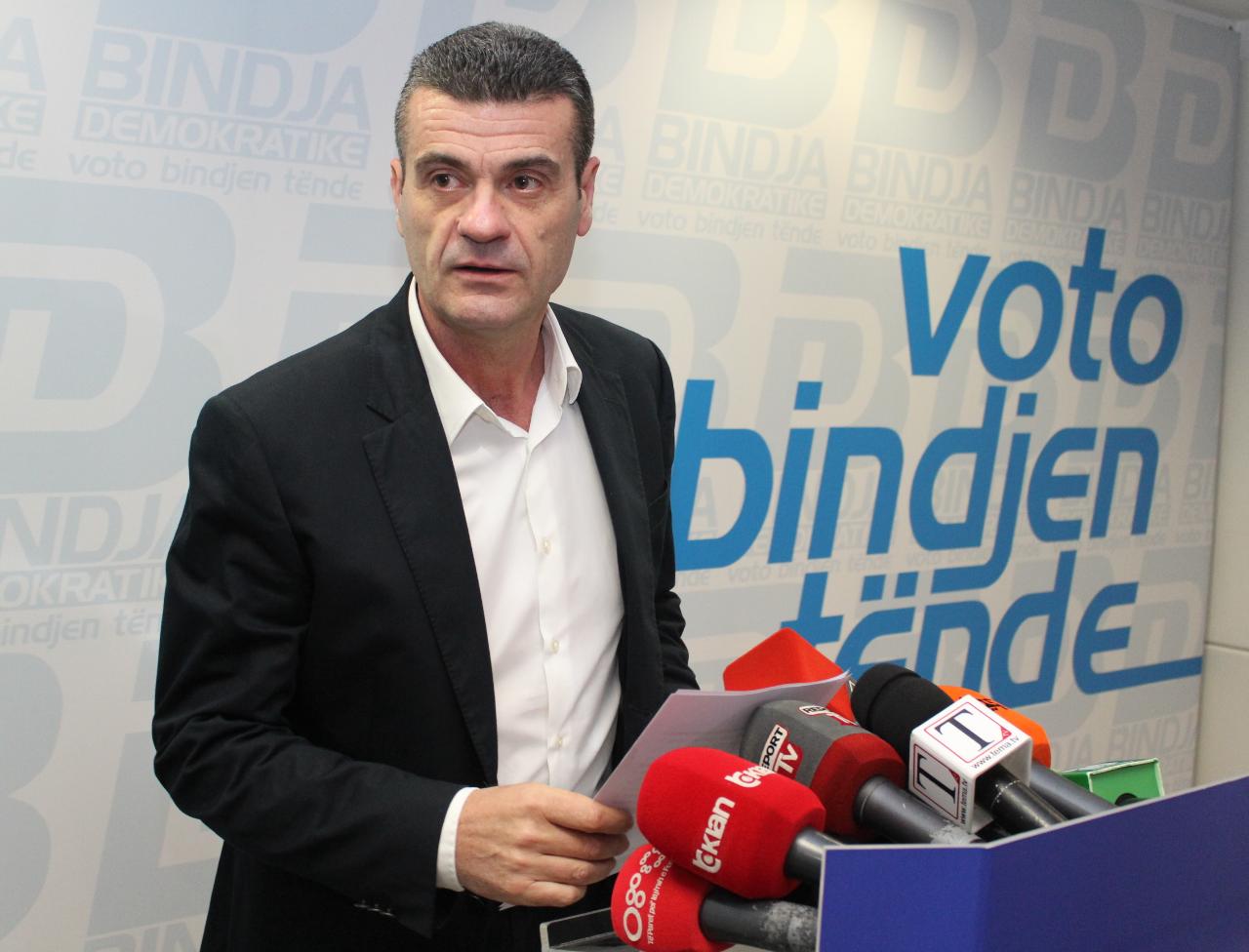 Berisha “non grata”, Patozi: I fituar nga kjo përplasje është vetëm Basha, po e mbanë mirë me SHBA-në dhe me doktorin