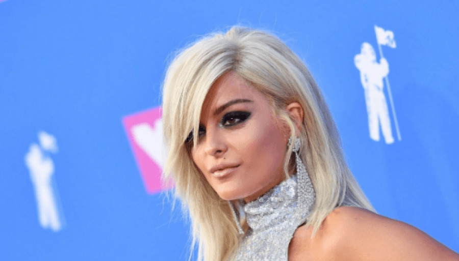 Bebe Rexha kritikon publikisht shqiptarët: Kemi nevojë për më shumë dashuri..