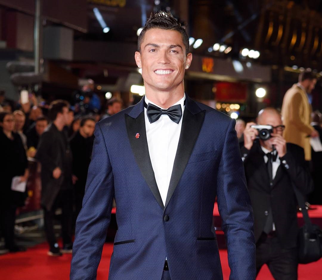 “Njerëzit pyesin si mund të jem i trishtuar, kur kam miliona?”