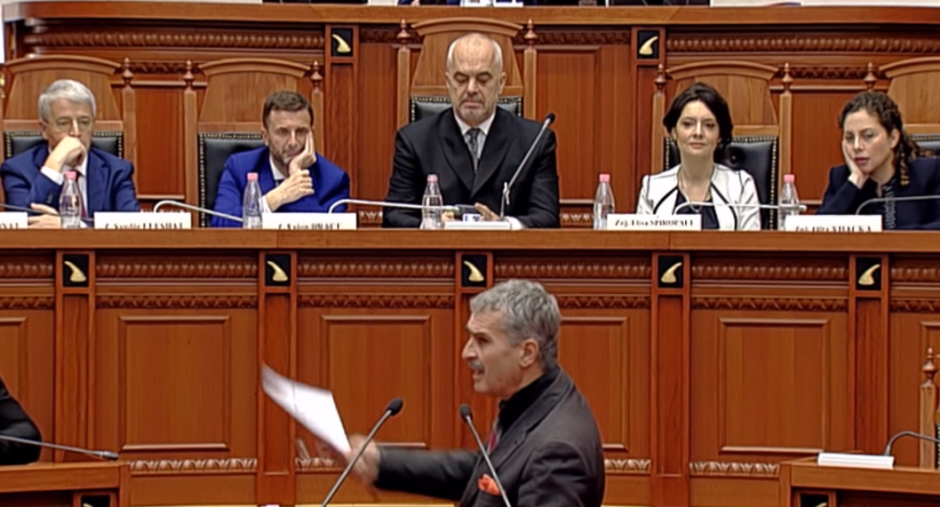 Gjuzi dhëmbë për dhëmbë me Ramën: Mos na bëj estradë këtu, unë nuk jam naltmadhni