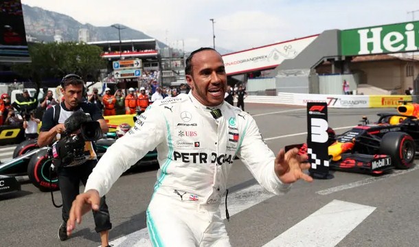 F1, Lewis Hamilton fiton “pole position” në Monako