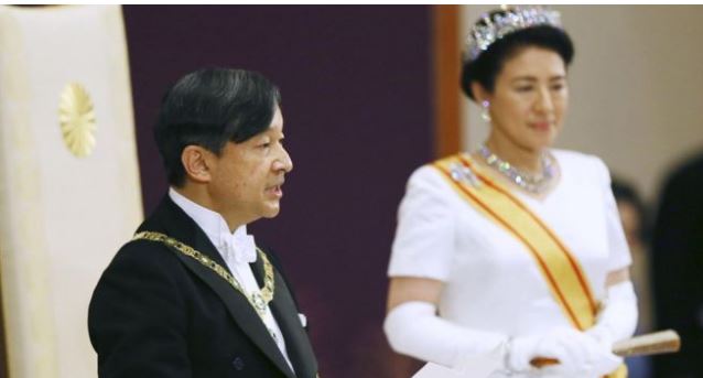 Naruhito, Perandori i ri i Japonisë mban fjalën e tij të parë