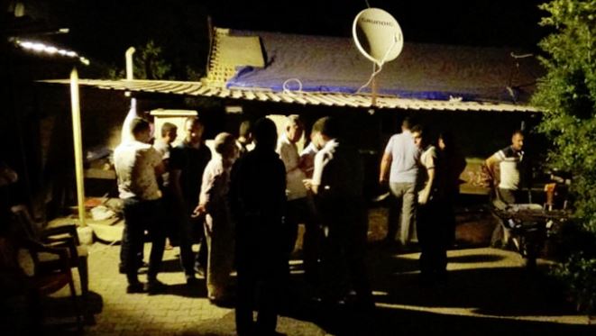 Shkeli gazin në vend të frenave, babai shtyp të bijën 7-vjeçare